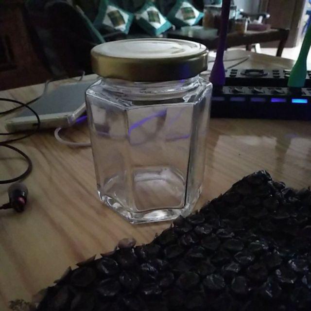 Jar Toples Jar Kaca Hexagonal Gold 190 Ml Wadah Kue Dessert