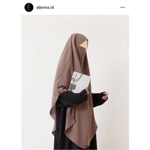 NWT Fk mini ouval coffee milk aljenna