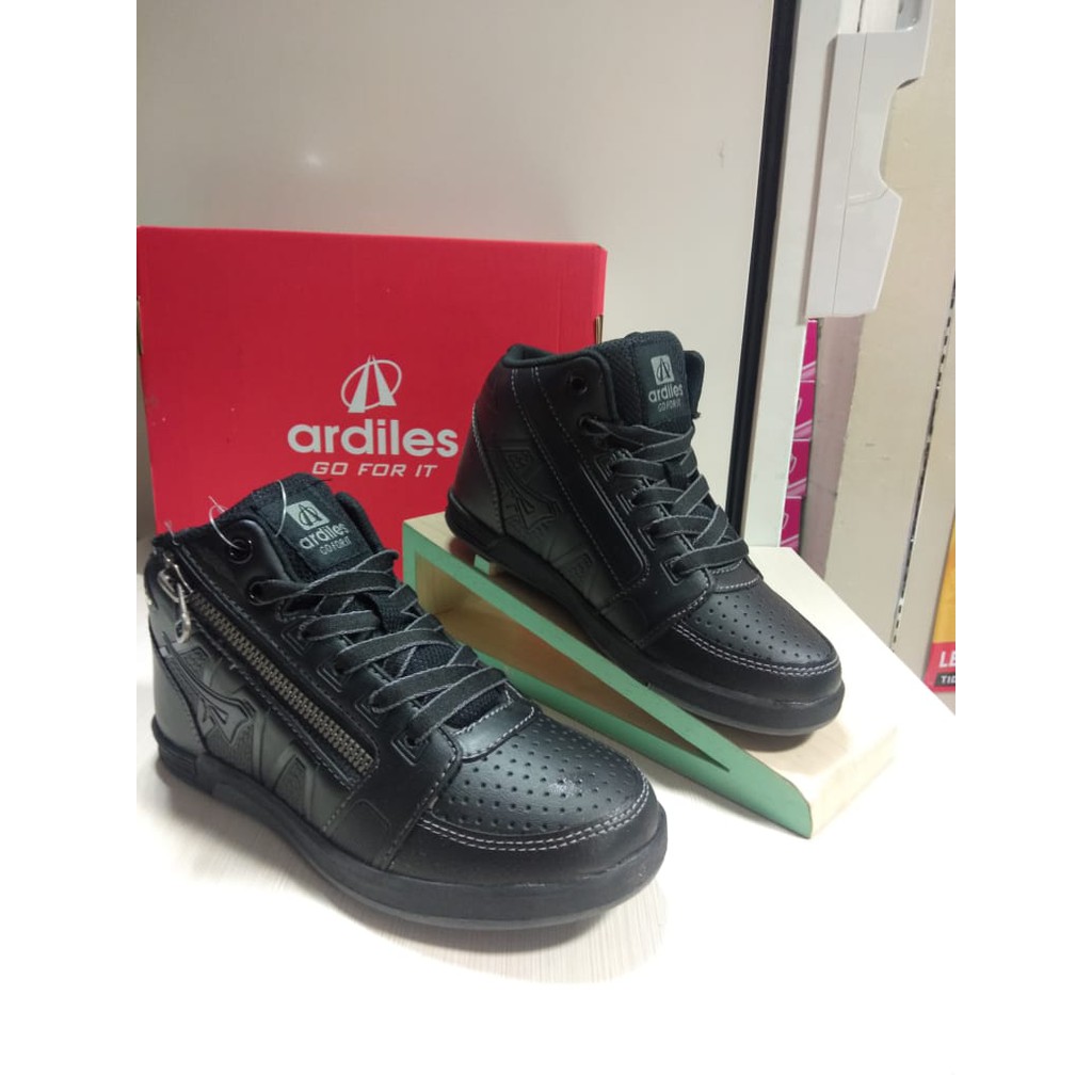 Ardiles New Rever Sepatu Sekolah Anak Unisex Laki-laki Perempuan / Spatu Skolah Putra Putri