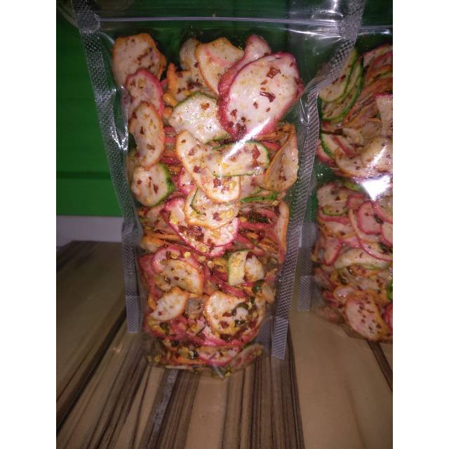 

KERUPUK SEBLAK TASIK KEMASAN 150 GR