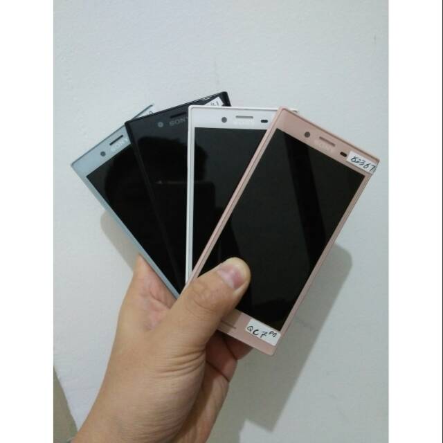 Sony Xperia X Compact Docomo Like New Second - pressure naik