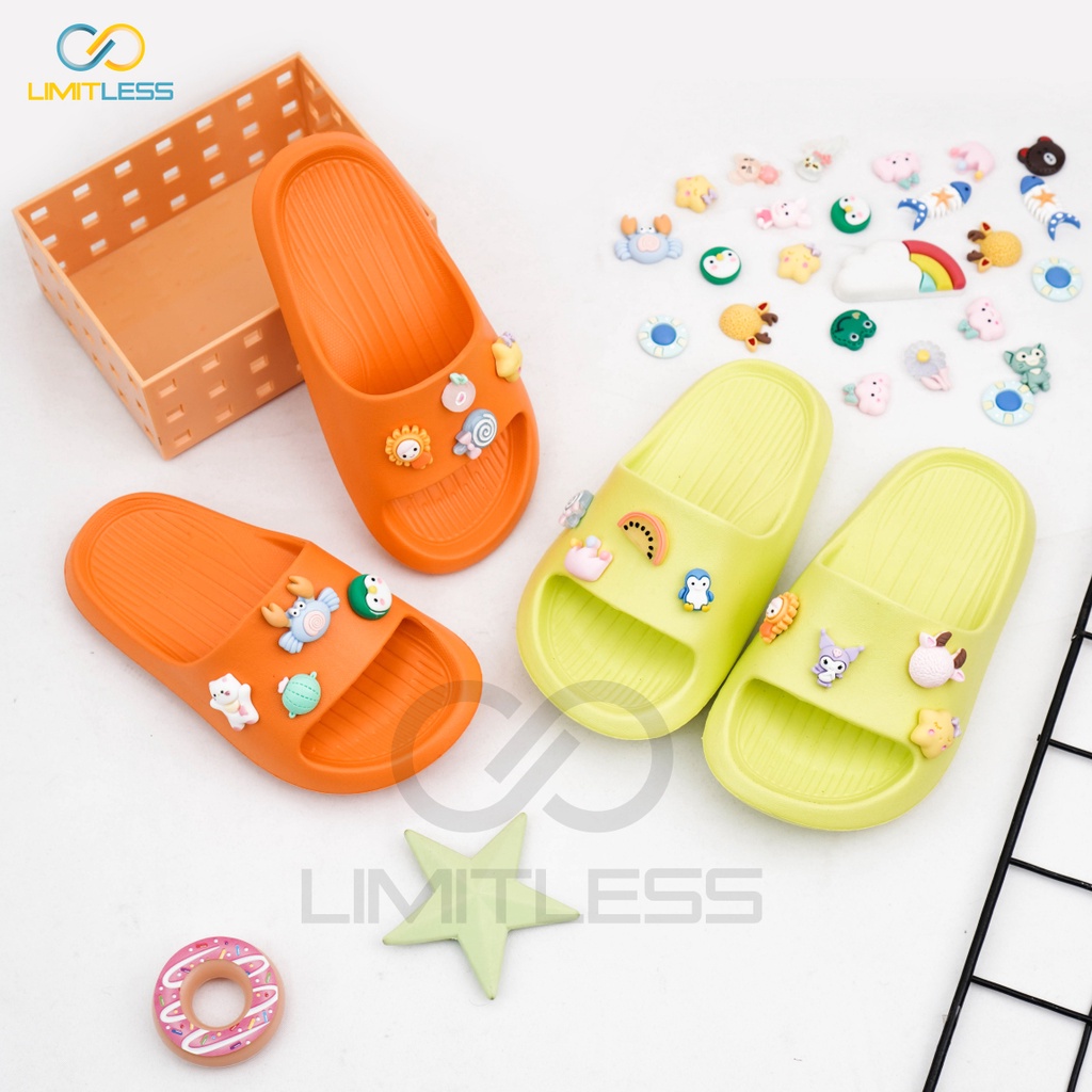 Sandal Anak Selop Jelly Stiker 3D Clay Limitless Sendal Anak Perempuan Laki Laki Slop Empuk Premium Anti Slip