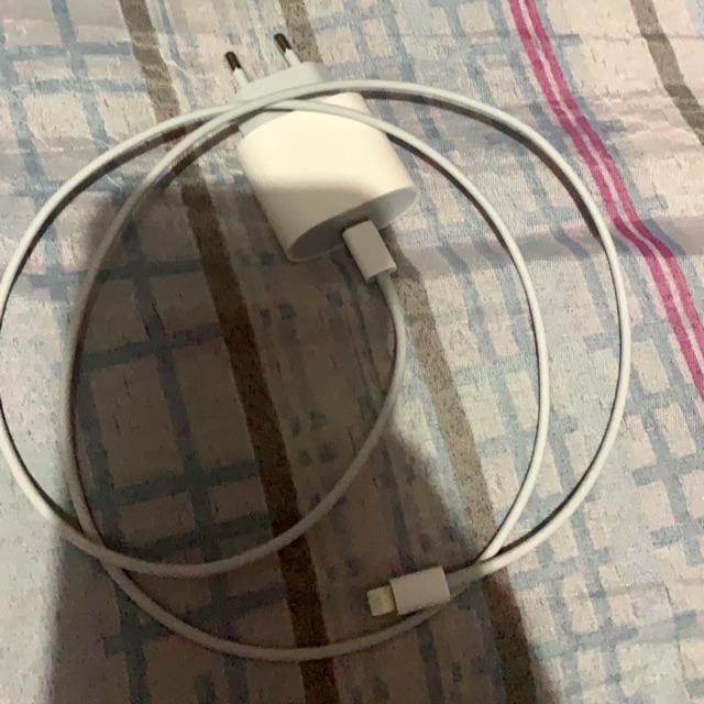 Charger 18w ex iphone promax ibox