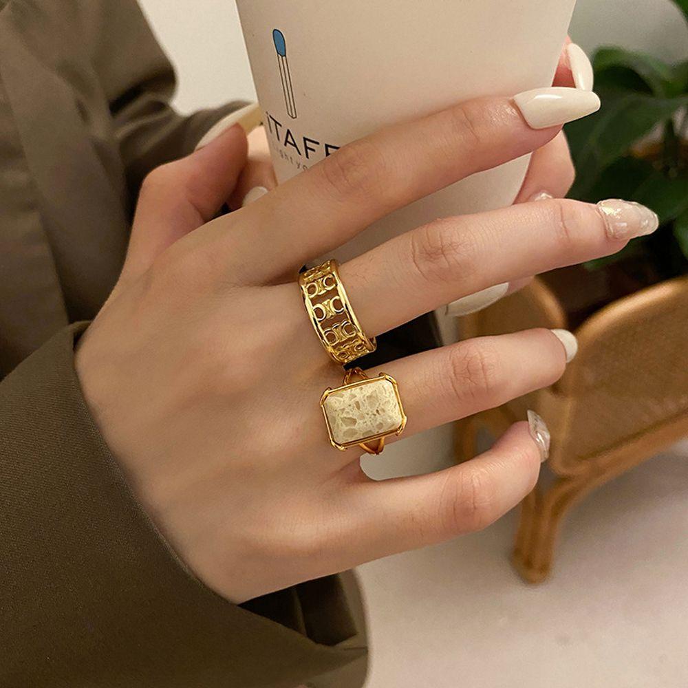 Needway Wanita Triumphal Arch Ring French Vintage Berongga Keluar Persegi Retro Temperamen Open Knuckle Ring