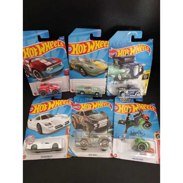 Hot Wheels mainan anak