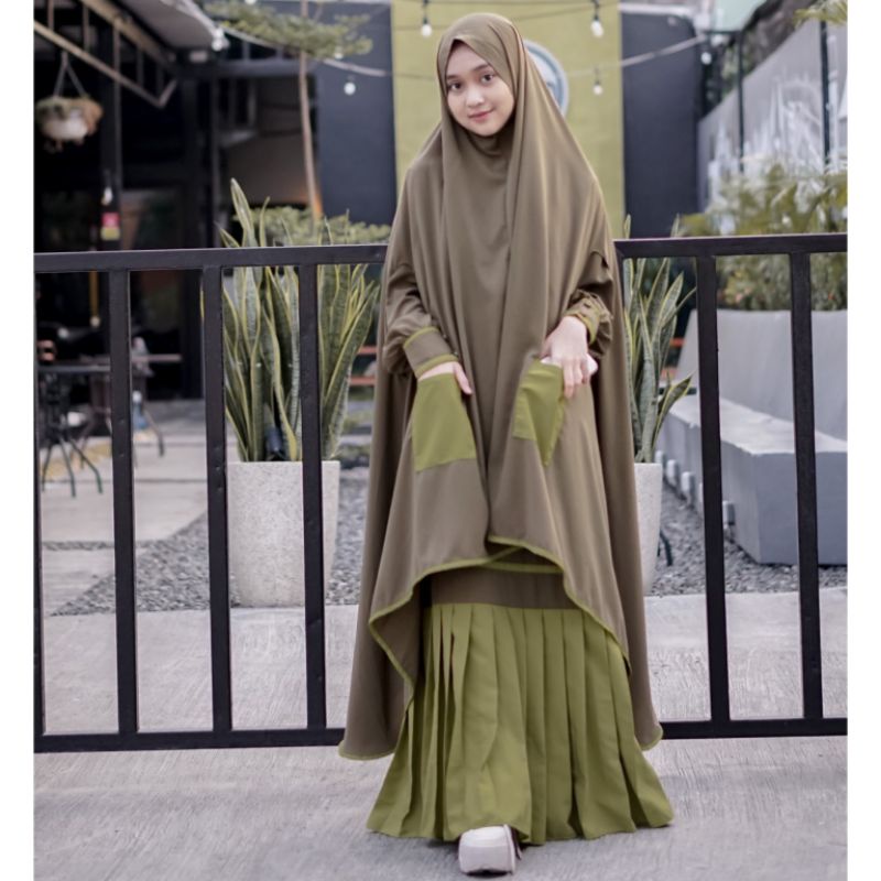 gamis syari dan khimar set syar'i Hafsah set by resvy_collection