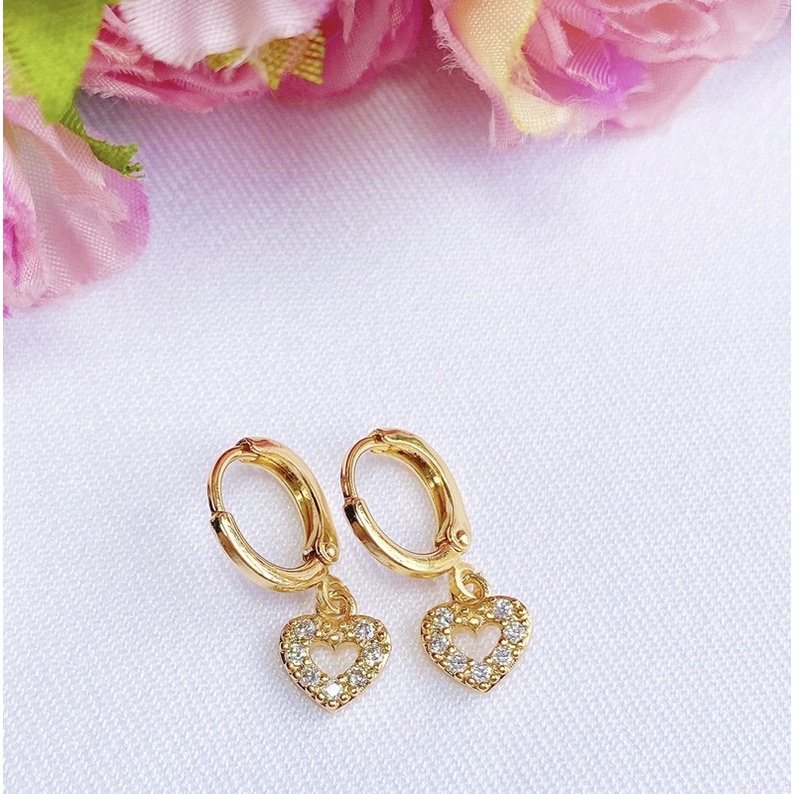 Anting Remaja / Dewasa Kristal Love