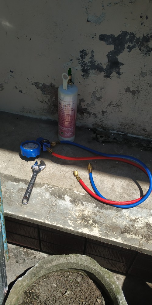 Paket Komplit Isi Freon R410a