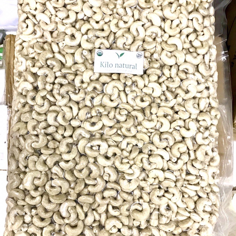 

RAW CASHEW PREMIUM W240/ KACANG MEDE MENTAH ( METE ) 10KG