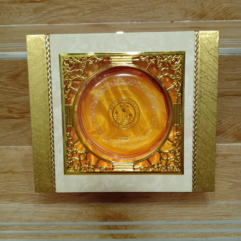

Kotak Mewah Sarang Burung Walet / Kotak Hadiah Frame Emas 100 gr