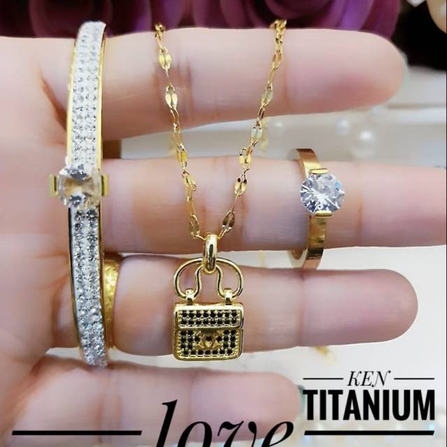 Titanium set perhiasan 1705k