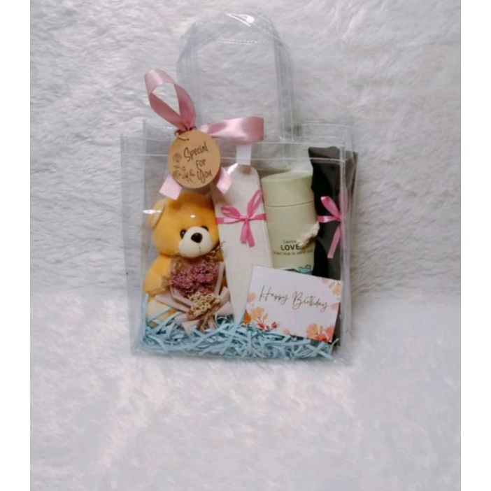 

Tas Hampers Hari Raya Lebaran 20*10*20 (0,20)