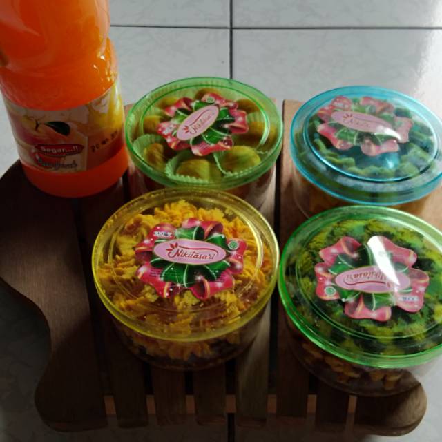 

Paket hadiah lebaran