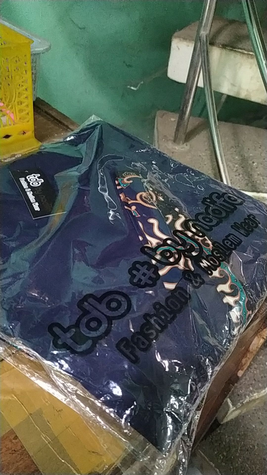 Terbaru Gamis Lebaran Couple Pasangan Batik Baloteli Dress Wanita Couple Mewah Motif Batik Premium