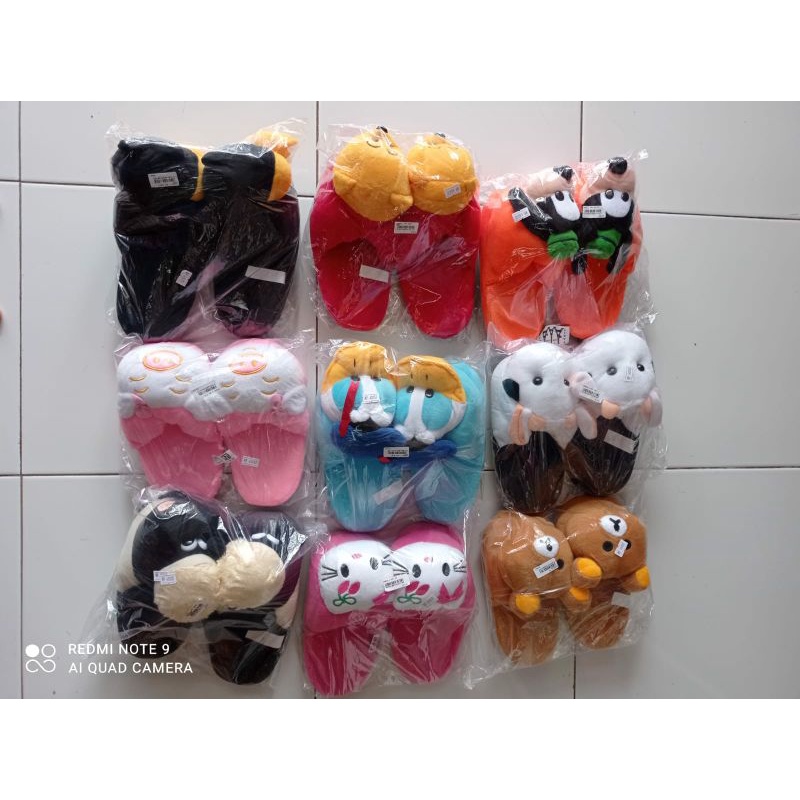 Boneka Sandal Karakter Dewasa Hadiah Kado Gift Lucu Lembut Halus