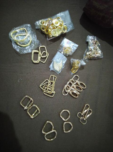 Ring Kotak 25 Mm Tebal 3 Mm Warna Emas Muda