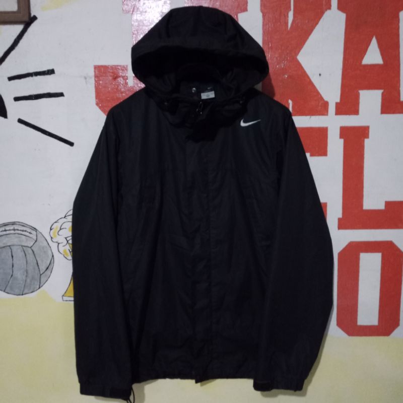 Jaket outdoor Nike
