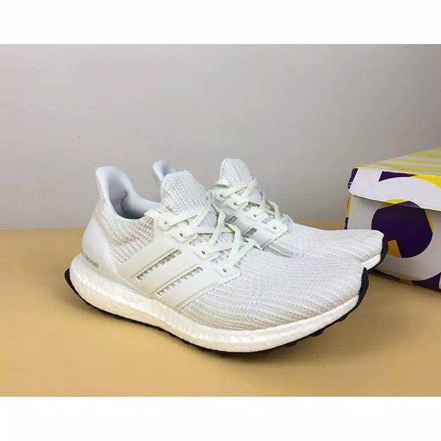 sepatu ADIDAS UltraBoost 4.0 Triple White Perfect Kick Original Sepatu Pria sneaker pria murah