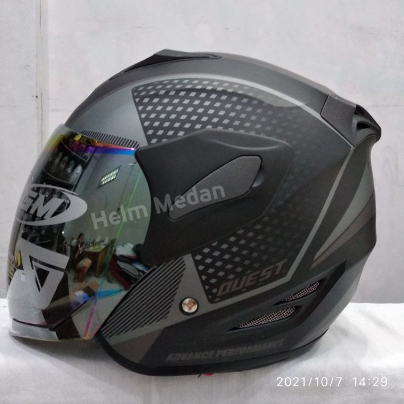 Helm GM Fighter Original Quest Black Silver Doff
