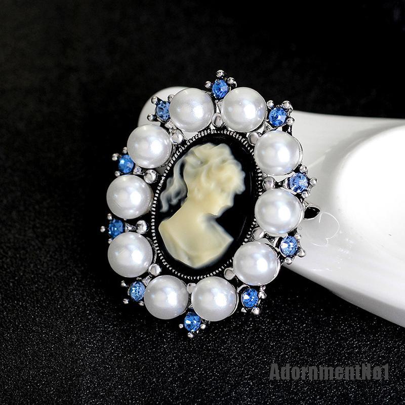 (Adornmentno1) 1pc Bros / Pin Gaya Victoria Motif Cameo Aksen Kristal Untuk Aksesoris Wanita / Pesta Pernikahan