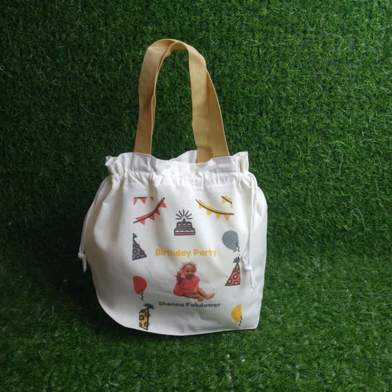 tas ulang tahun/ souvenir murah/35x15x35