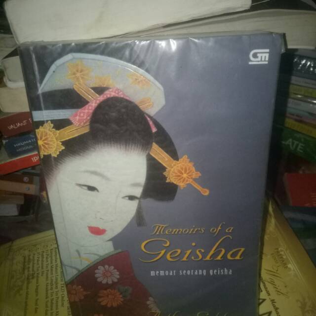 Buku  Novel Memoar Seorang Geisha