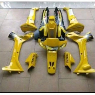 Cover body bodi full f1zr fiz r full set halus kuning