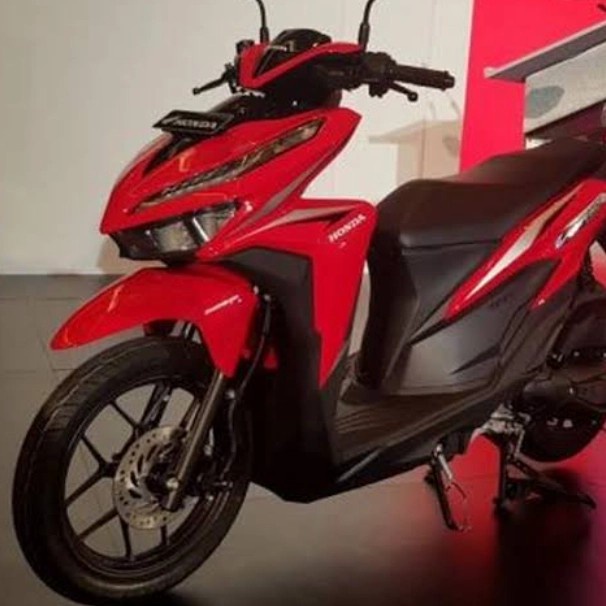 Batok depan Honda Vario new 125 merah ,