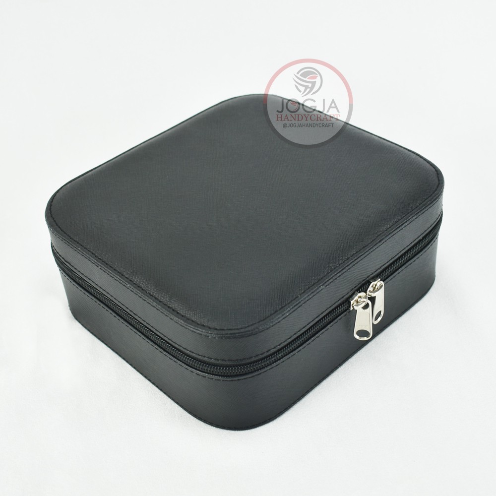 Full Black - Travel Watch Box Kotak Tempat Jam Tangan Sport 4 slot + 1 Slot Multifungsi