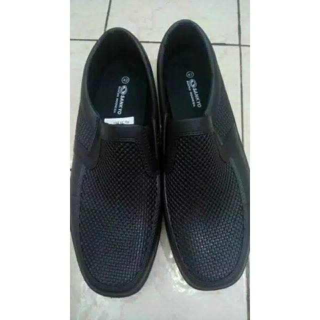 (COD) Sepatu Pantofel Kerja Karet Pria Sankyo SAF 1146