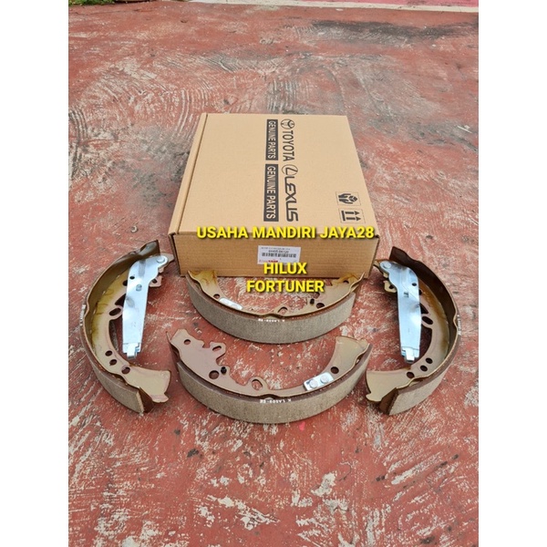 BRAKE SHOE REAR-KAMPAS REM BELAKANG HILUX VIGO/ FORTUNER 04495-0K120