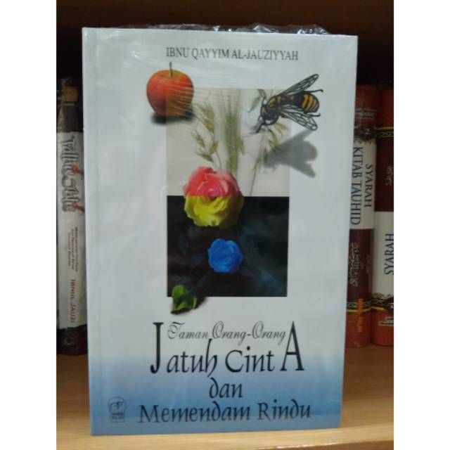 Taman Orang Orang Jatuh Cinta & Memendam Rindu