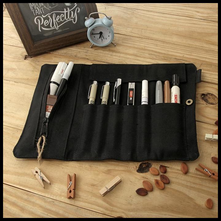 

Heaven | Roll Up Pencil Case Black Edition