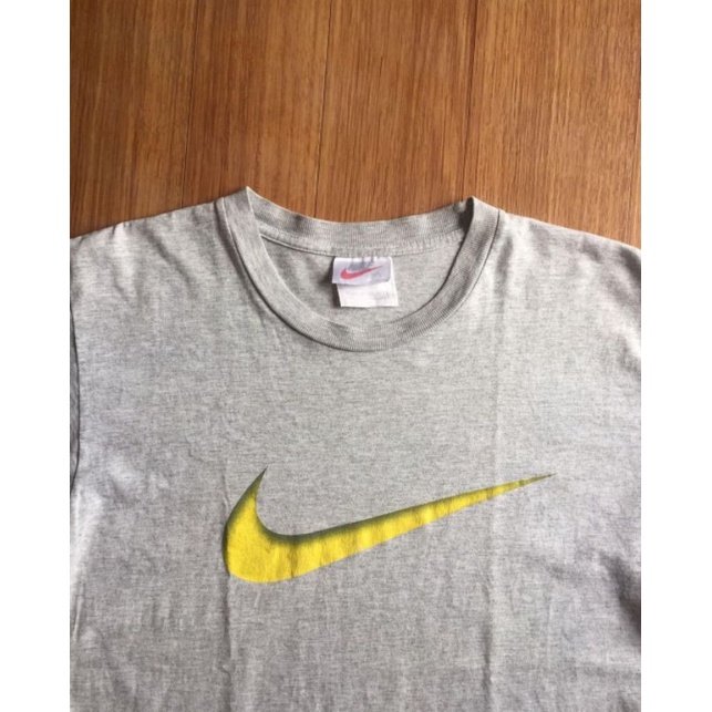 Nike Vintage Swoosh Shirt 90s