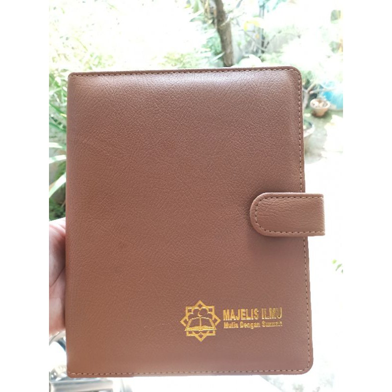 

Binder embos logo perusahaan / Seminar