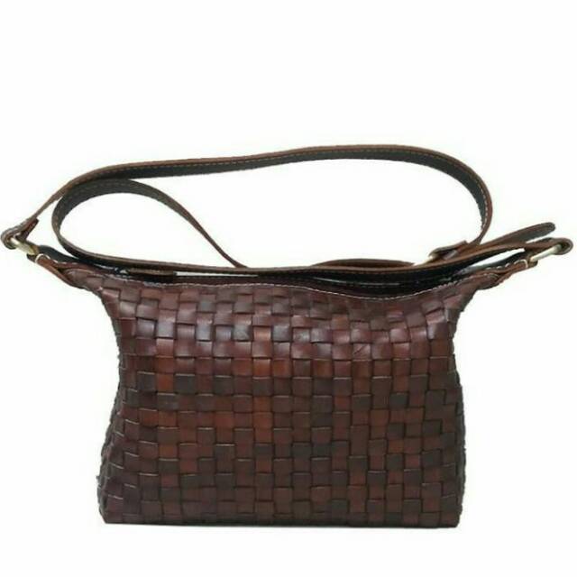 Tas Wanita Anyaman Kulit Sapi Asli