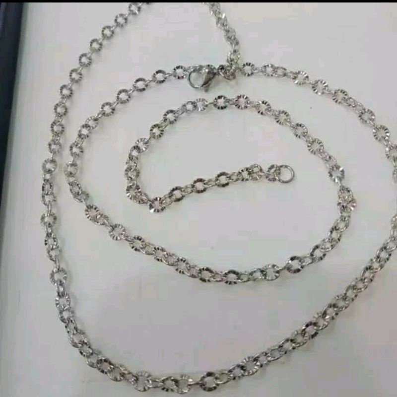 Kalung Nuri Motif Kalung Ukir  Titanium