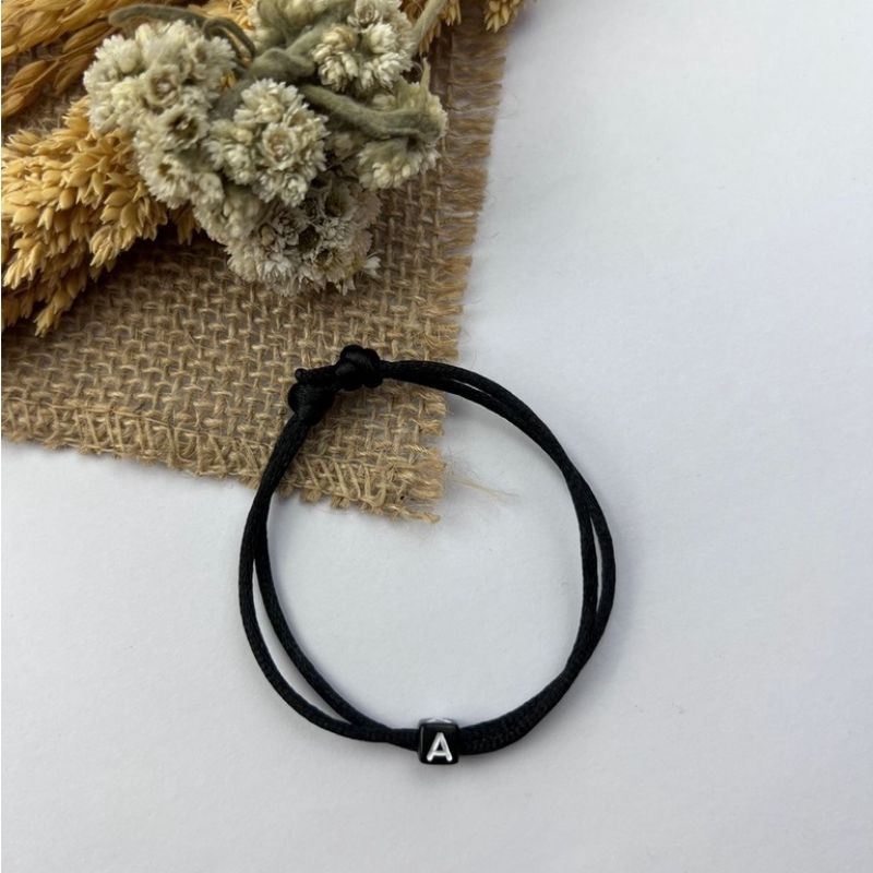 GELANG TALI KULIT HURUF A