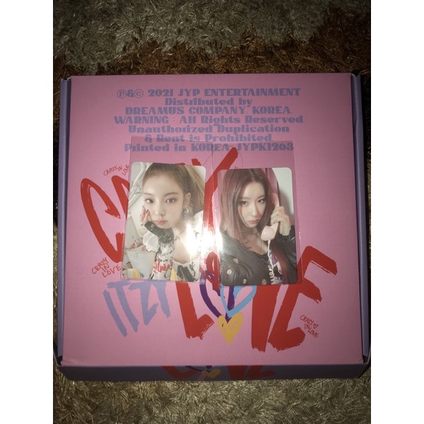 album set itzy loco crazy in love