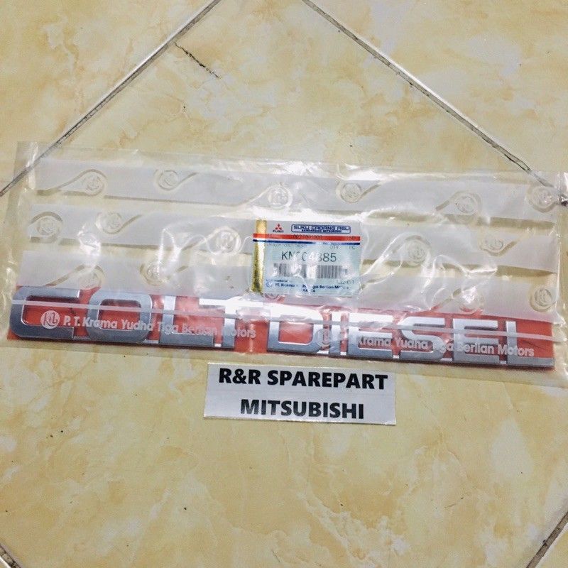 EMBLEM COLT DIESEL / LOGO COLT DIESEL NEW ORIGINAL 100% MITSUBISHI