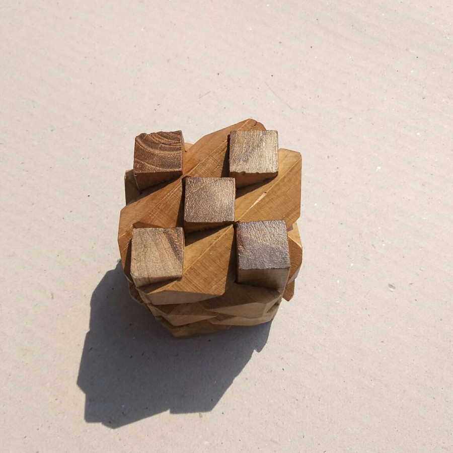 Rubik kayu /puzzle wooden pilar