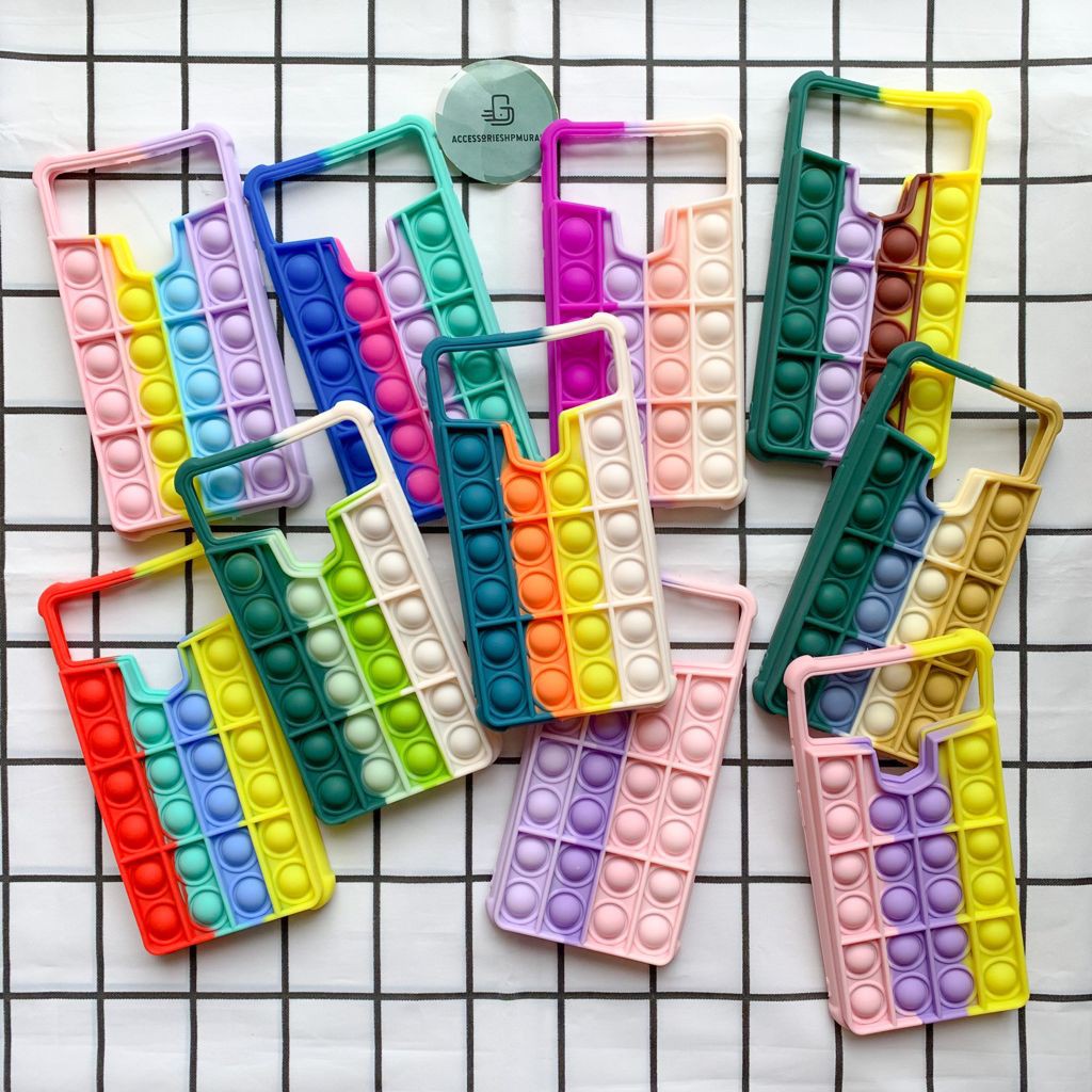 CASE POP IT RAINBOW UNIVERSAL 5.3-6.5 INCH / SILICON POP IT