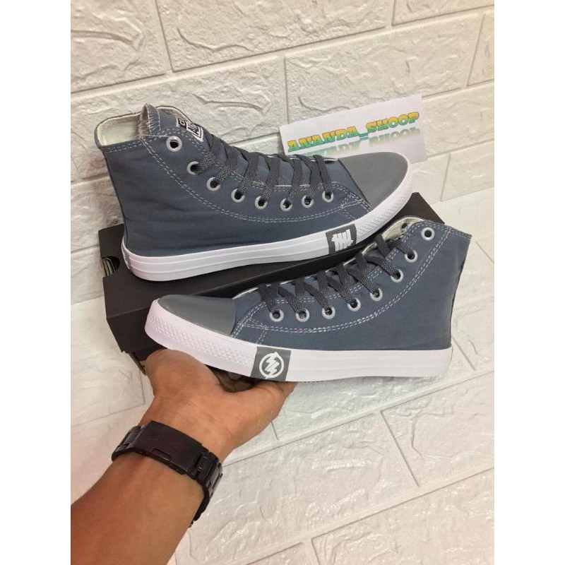 Sepatu SNEAKER converse allstar height/boot ct2 flash