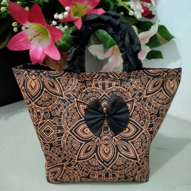 tas hajatan batik mewah  R5 dus kue