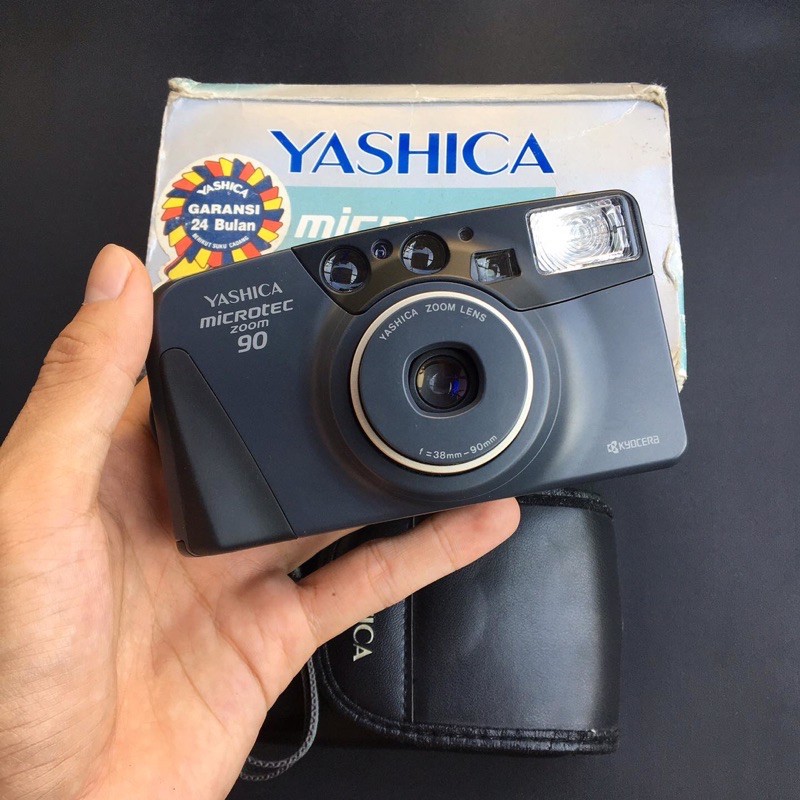 Kamera Analog Point And Shoot - YASHICA MICROTEC ZOOM 90