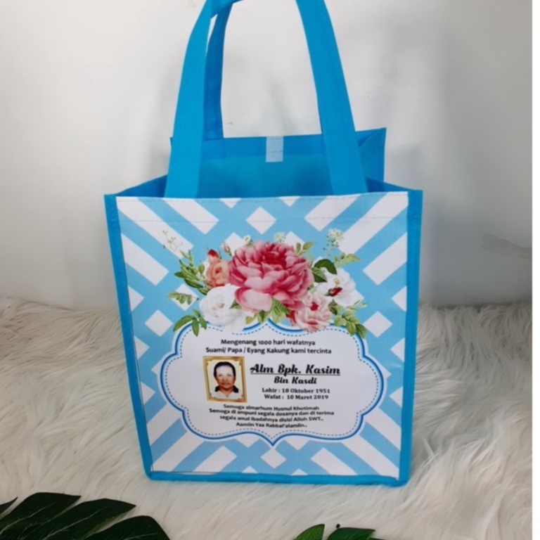 

Tas Goodie Bag Hajatan Tahlilan Orang Meninggal Muat Kotak Nasi