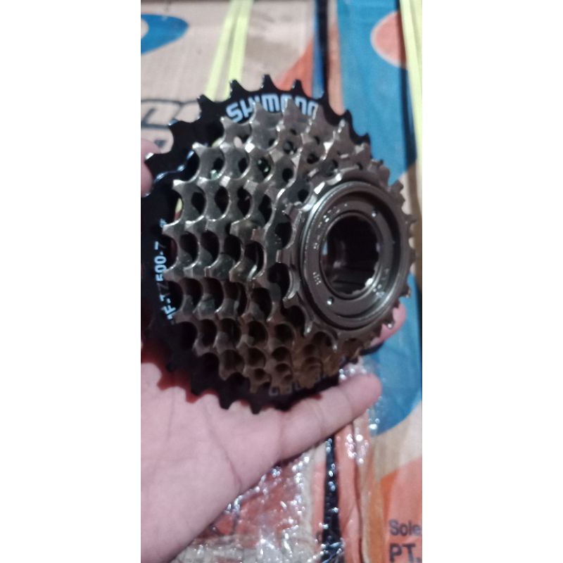 sprocket shimano Ulir 7 speed