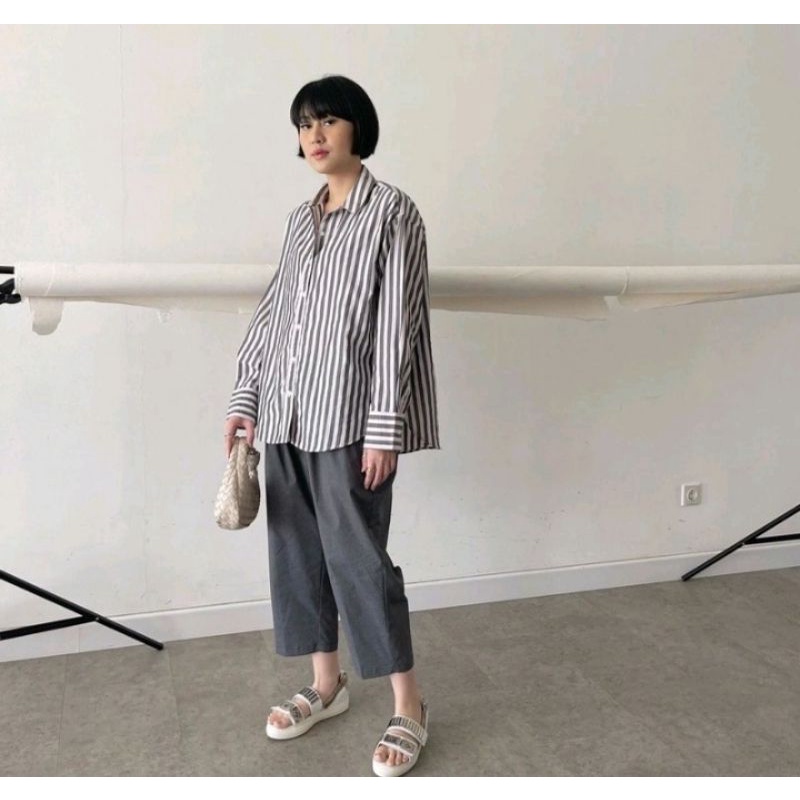 kemeja oversized preloved trickntricky trick and tricky