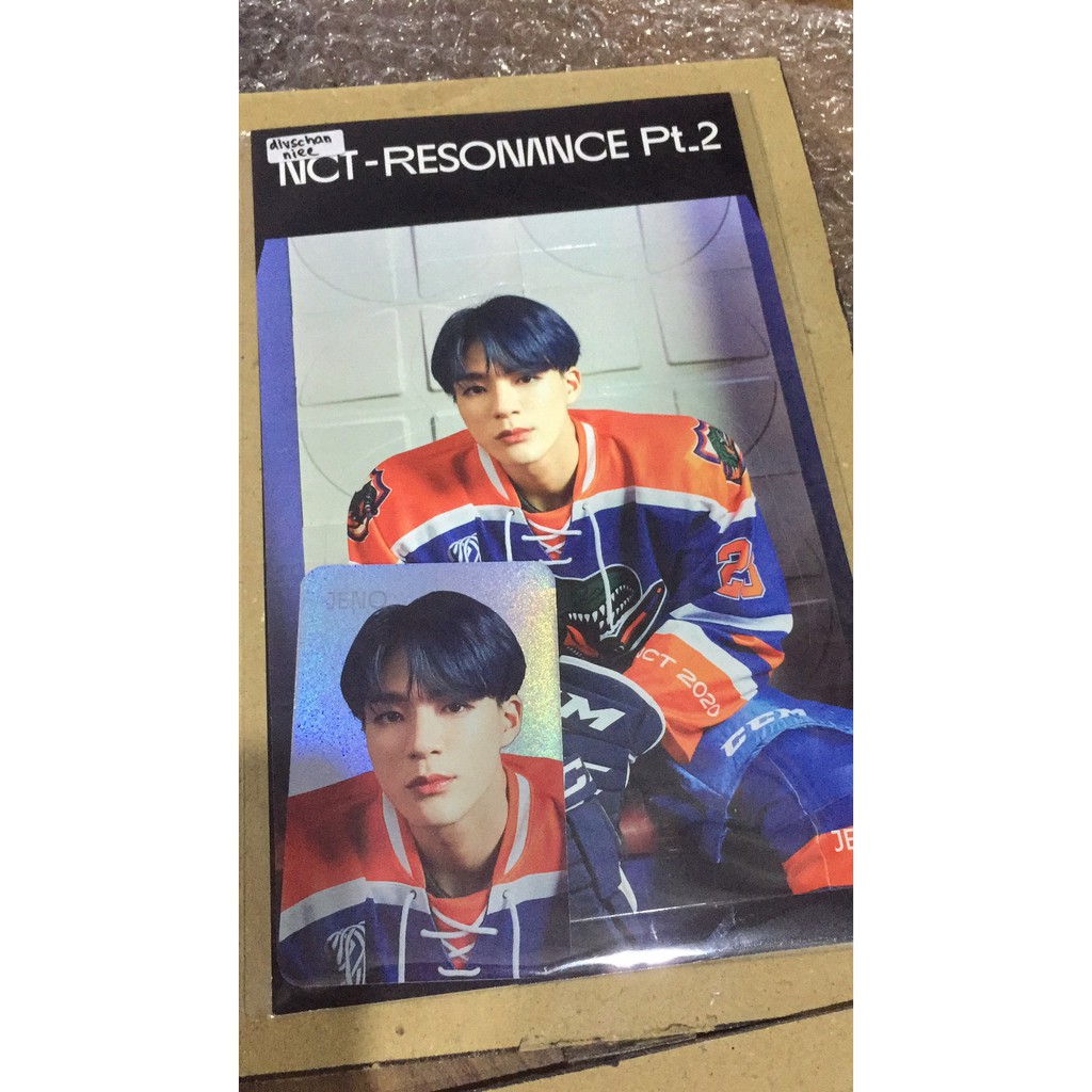 [BOOKED] Standee + holo nct resonance pt.2