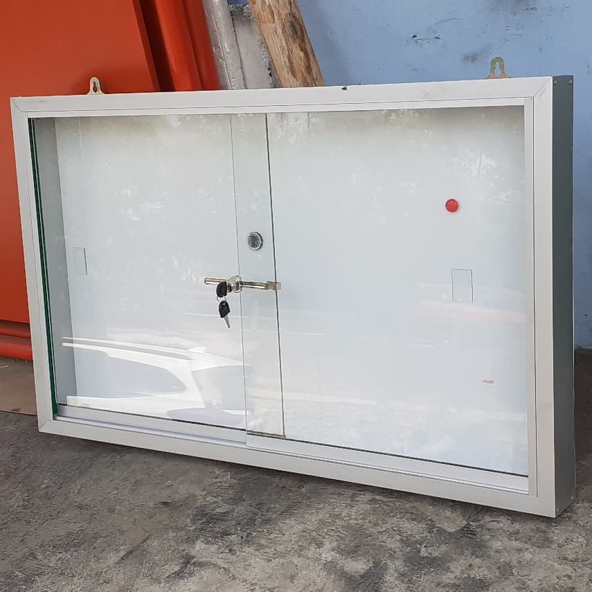 

Mading Kaca whiteboard magnetic 60 x 100 Cm